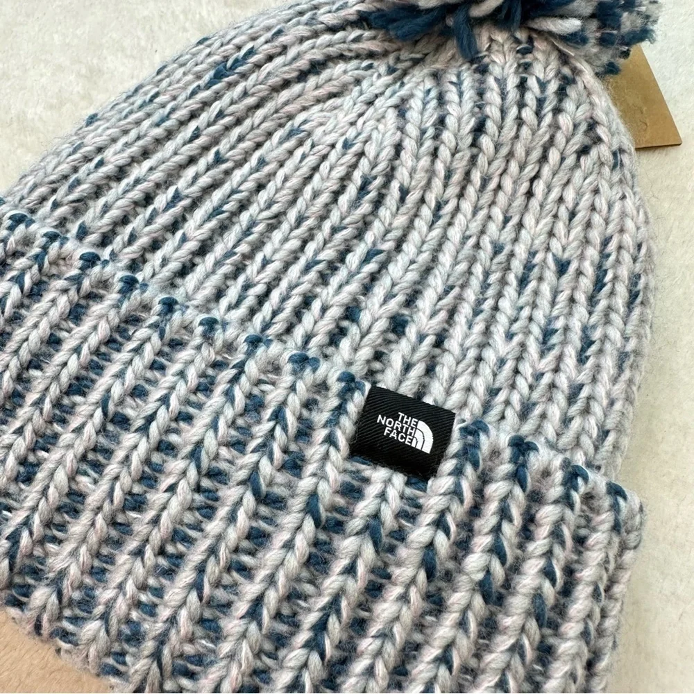 NWT The North Face Kids' Lined Cozy Grey Chunky Beanie Winter Hat